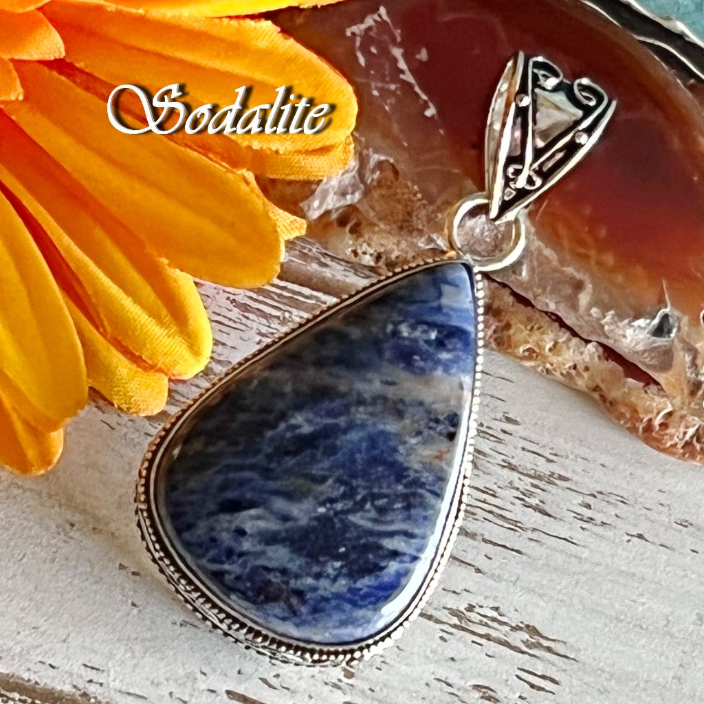 Sodalite Pendant Gemstone Crystal Handmade Teardrop 925 Silver Boho Ethnic New!